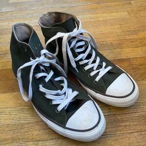 Forest green hightop converse